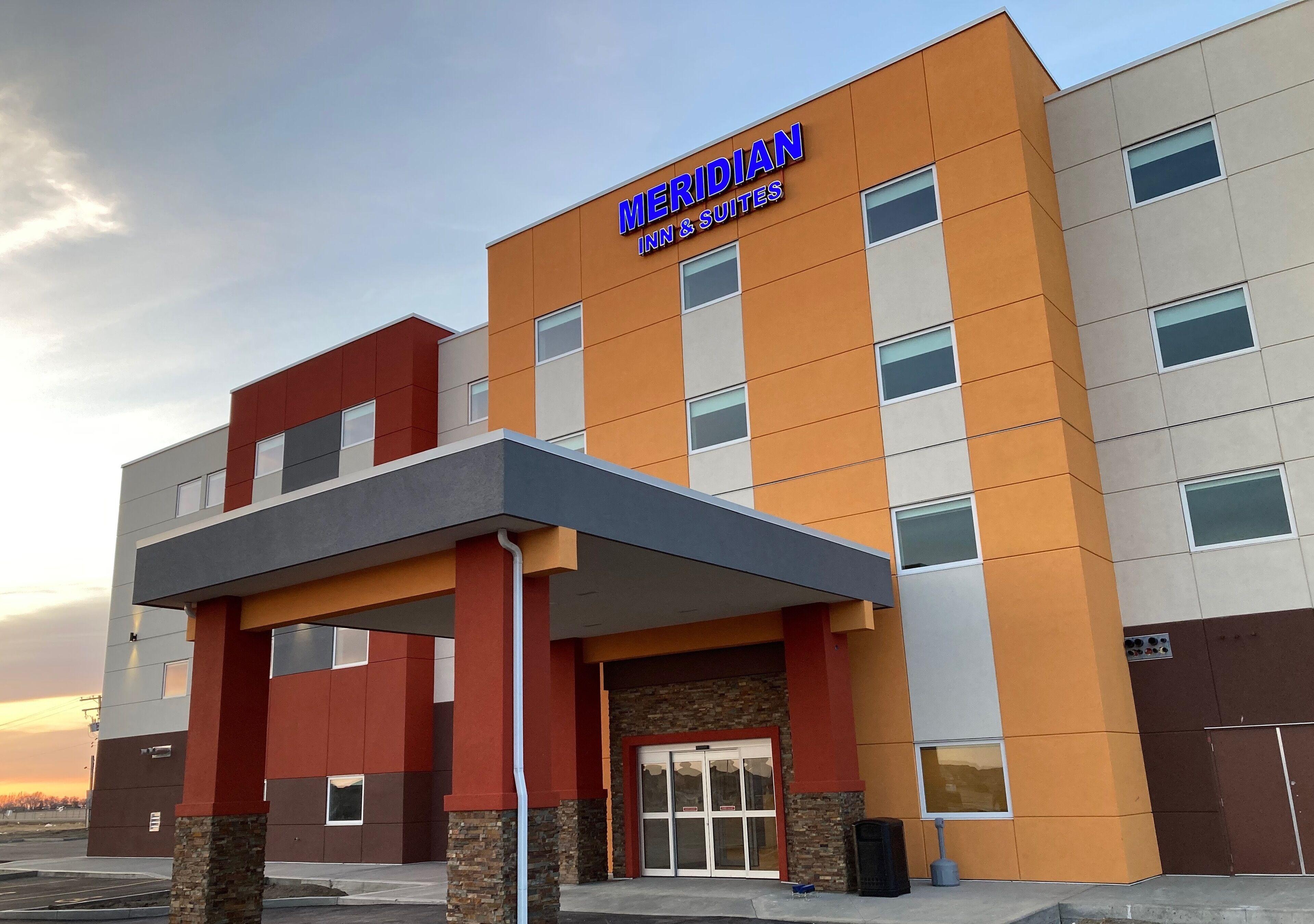 Staying in Saskatchewan: 5 Three-Star Hotels Compared
