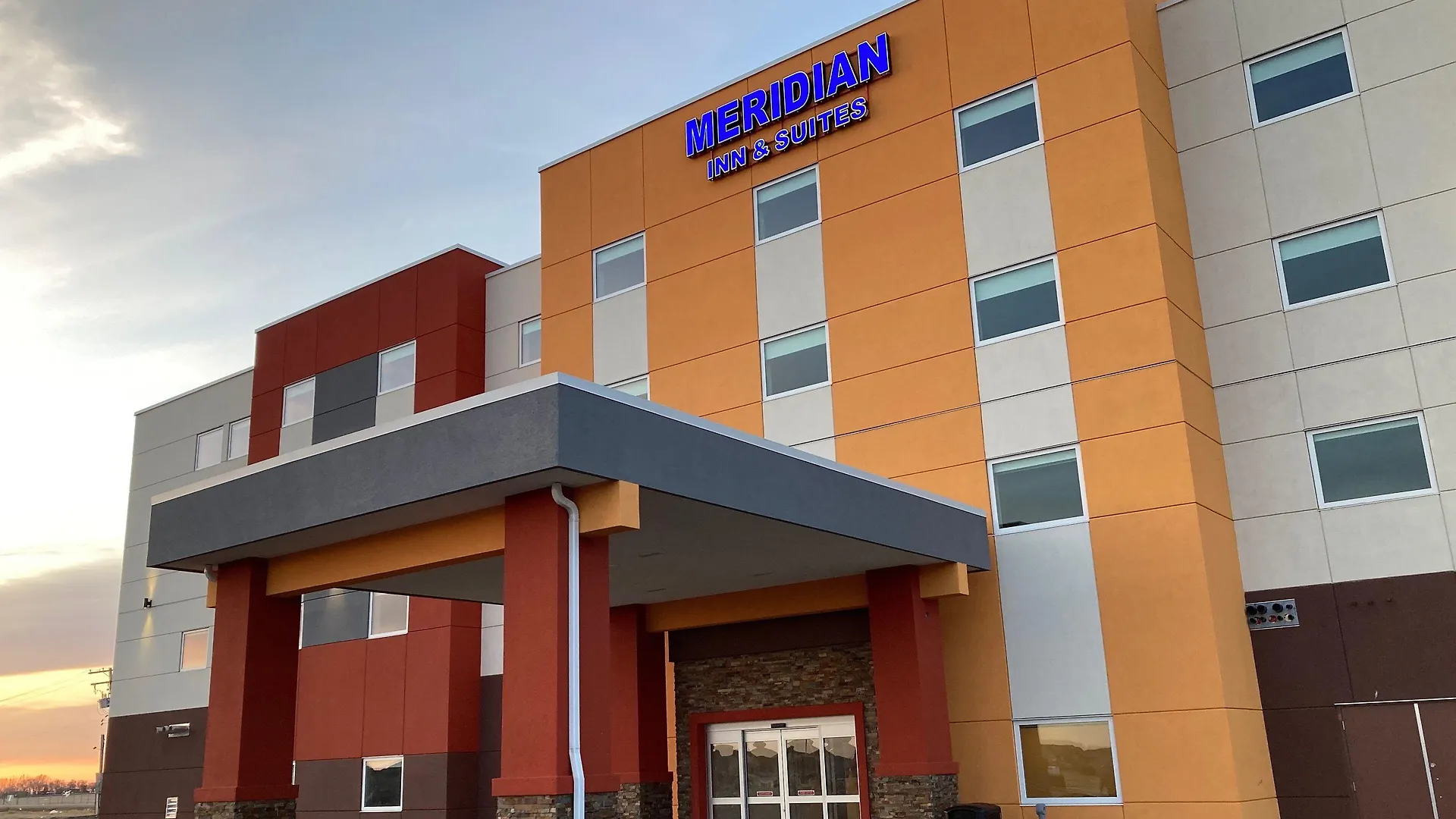 Staying in Saskatchewan: 5 Three-Star Hotels Compared